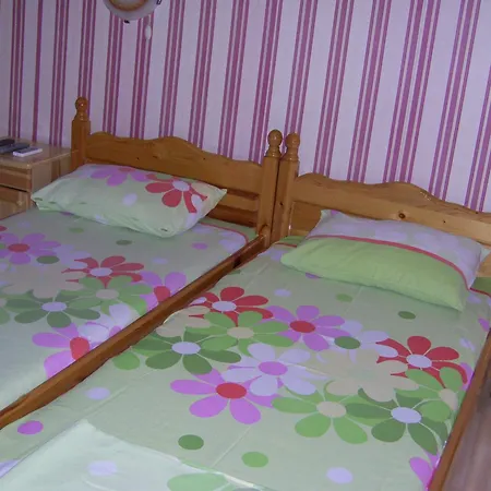 Guest house New Worker - Wo Za Diman 2*