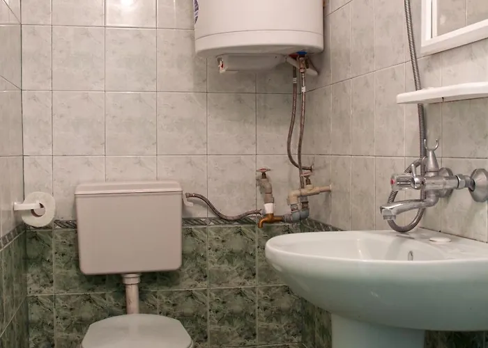 New Worker - Wo Za Diman Pensjonat 2*